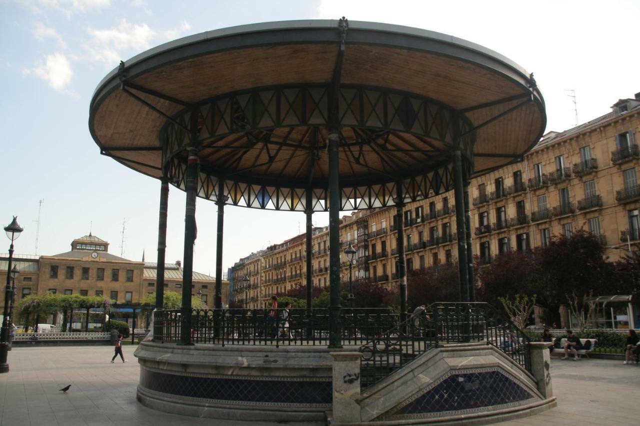 Pension Yoldi San Sebastián Exterior foto